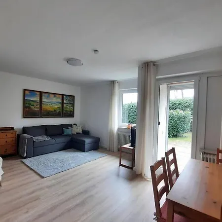 Gemuetliche Ferienwohnung Fuer 4 Gaeste In Schoenwald *